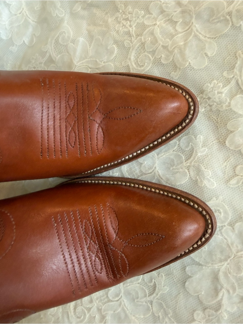 FRYE 7.5 Women's Western Cognac Leather Heeled Boots Vintage 1980s Made in USA - Picture 7 of 16